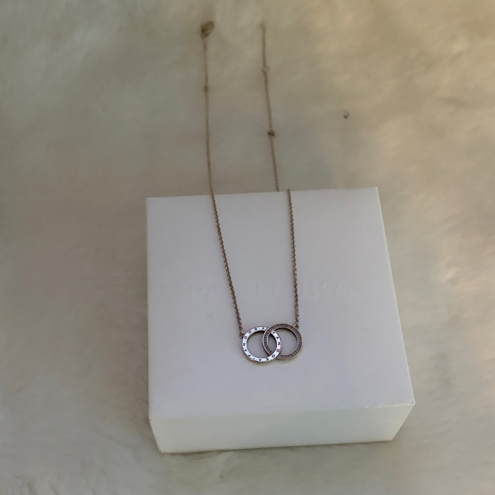 Pandora Rose Gold Interlocking Circle Necklace with Crystals